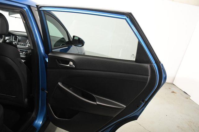 2018 Hyundai Tucson SE Blind Spot photo
