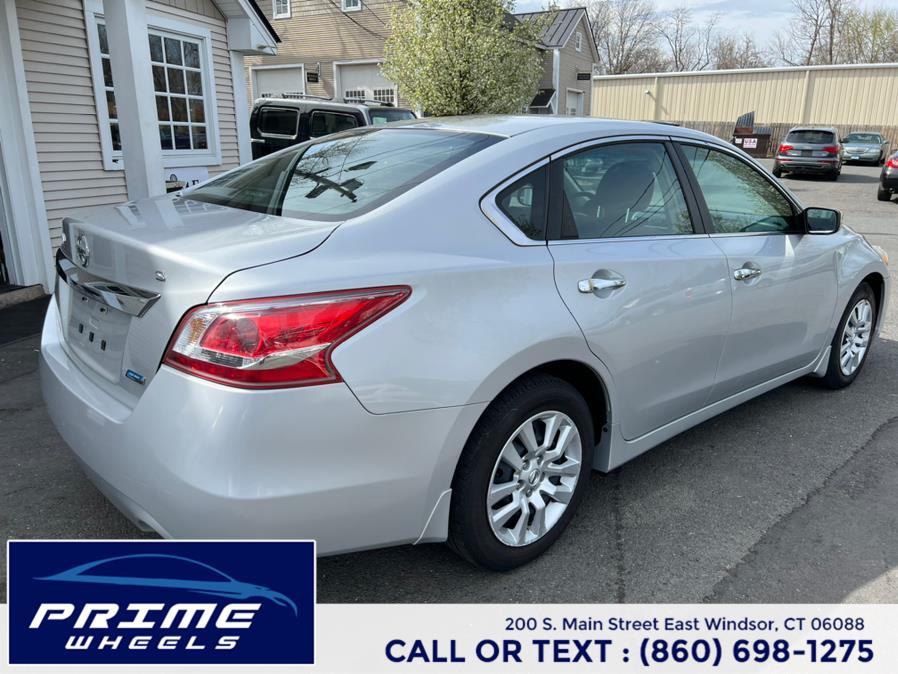 2013 Nissan Altima 2.5 photo