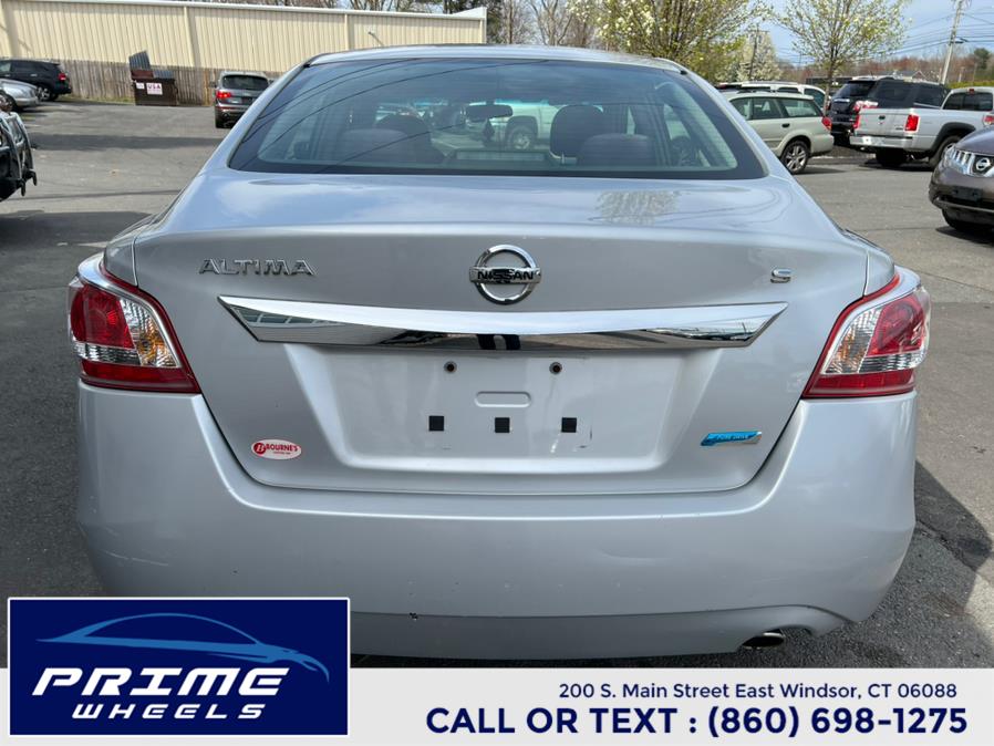 2013 Nissan Altima 2.5 photo