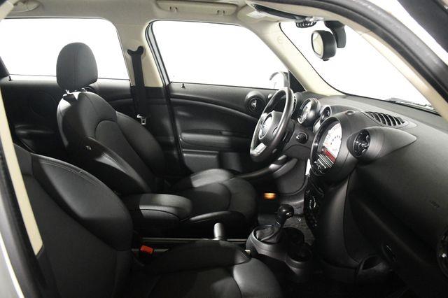 2013 MINI RDX S ALL4 photo