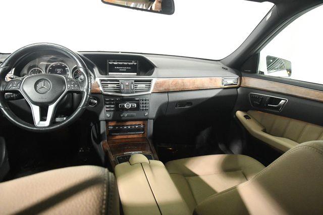 2013 Mercedes-Benz E-Class E350 4MATIC Luxury photo