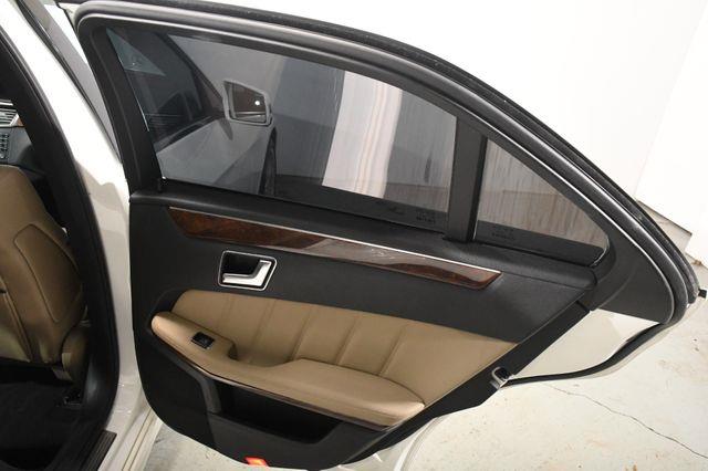 2013 Mercedes-Benz E-Class E350 4MATIC Luxury photo