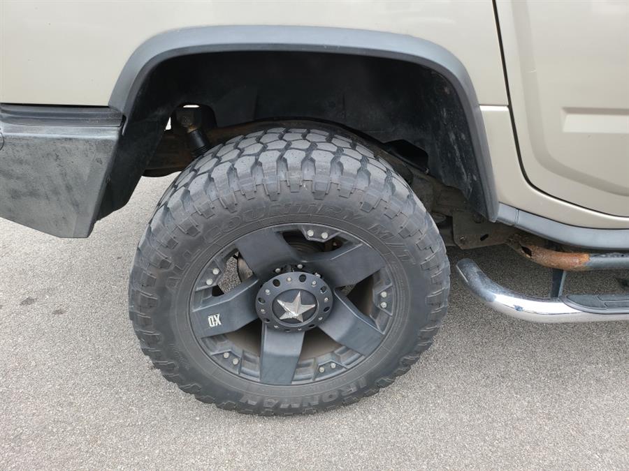 2005 HUMMER H2 photo
