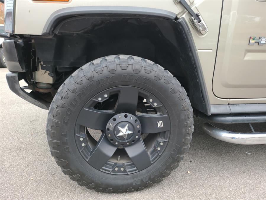 2005 HUMMER H2 photo
