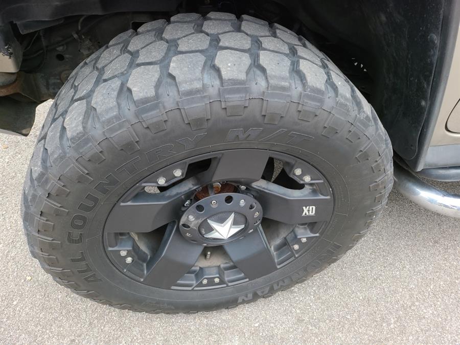 2005 HUMMER H2 photo