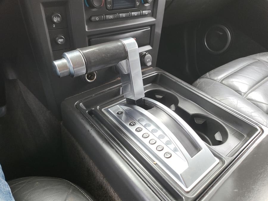 2005 HUMMER H2 photo