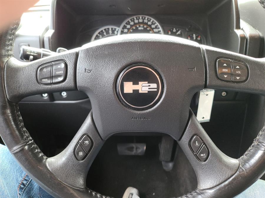 2005 HUMMER H2 photo