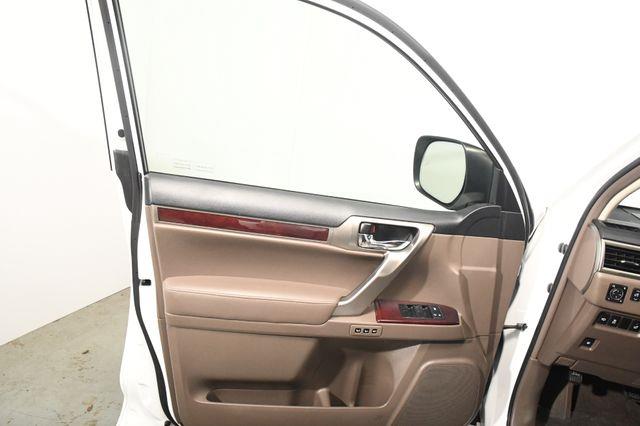 2015 Lexus GX 460 photo