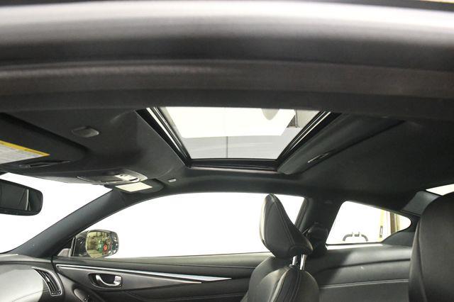 2017 Infiniti Q60 3.0t Premium photo