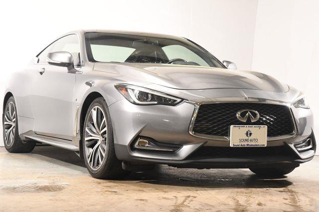 2017 Infiniti Q60 3.0t Premium photo