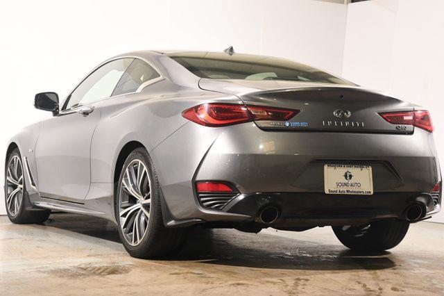 2017 Infiniti Q60 3.0t Premium photo