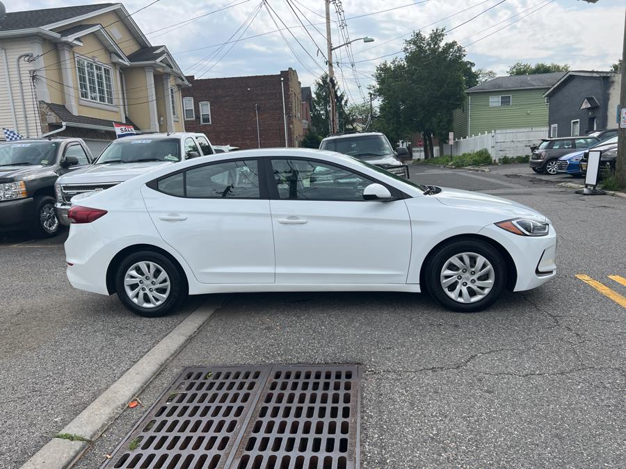 2018 Hyundai Elantra SE 2.0L Auto (Alabama) photo