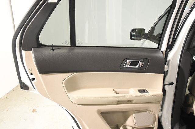 2015 Ford Explorer 3rd Row photo