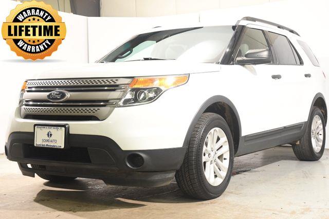 The 2015 Ford Explorer 3rd Row photos