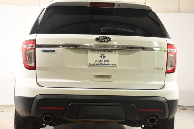 2015 Ford Explorer 3rd Row photo