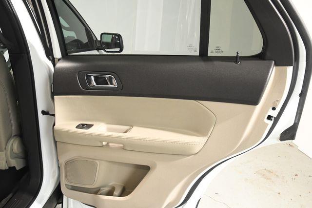 2015 Ford Explorer 3rd Row photo