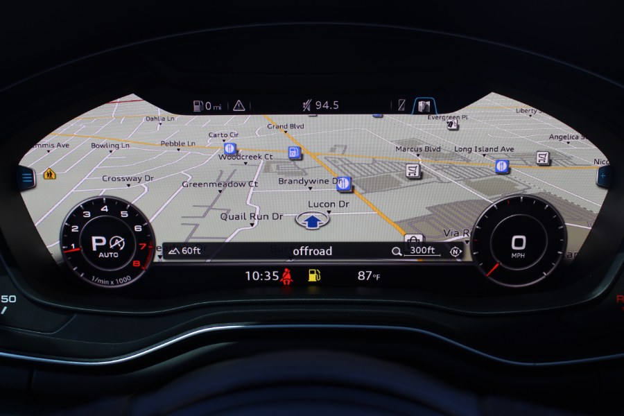 2017 Audi A4 2.0T Prestige photo