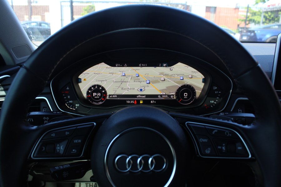 2017 Audi A4 2.0T Prestige photo