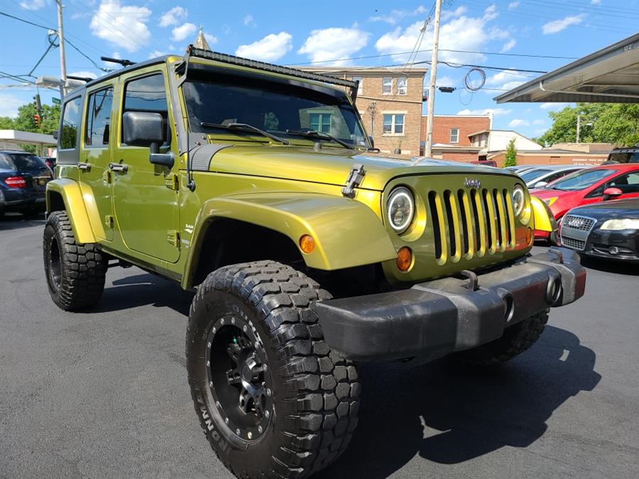 The 2007 Jeep Wrangler Unlimited Sahara photos