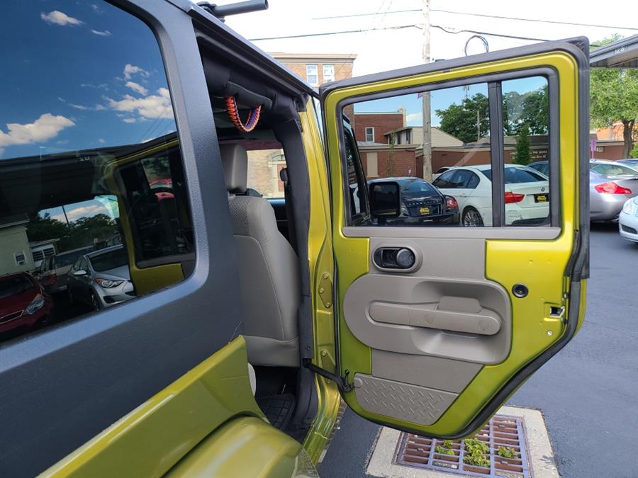 2007 Jeep Wrangler Unlimited Sahara photo