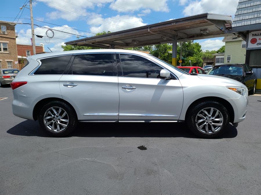 2013 Infiniti JX35 photo