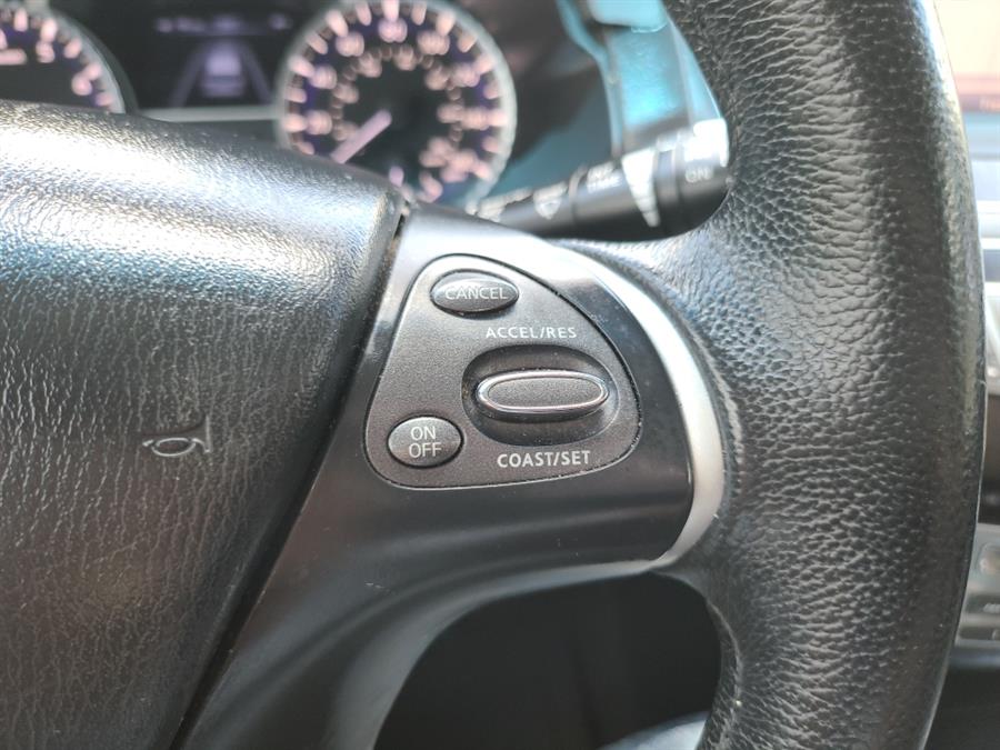2013 Infiniti JX35 photo