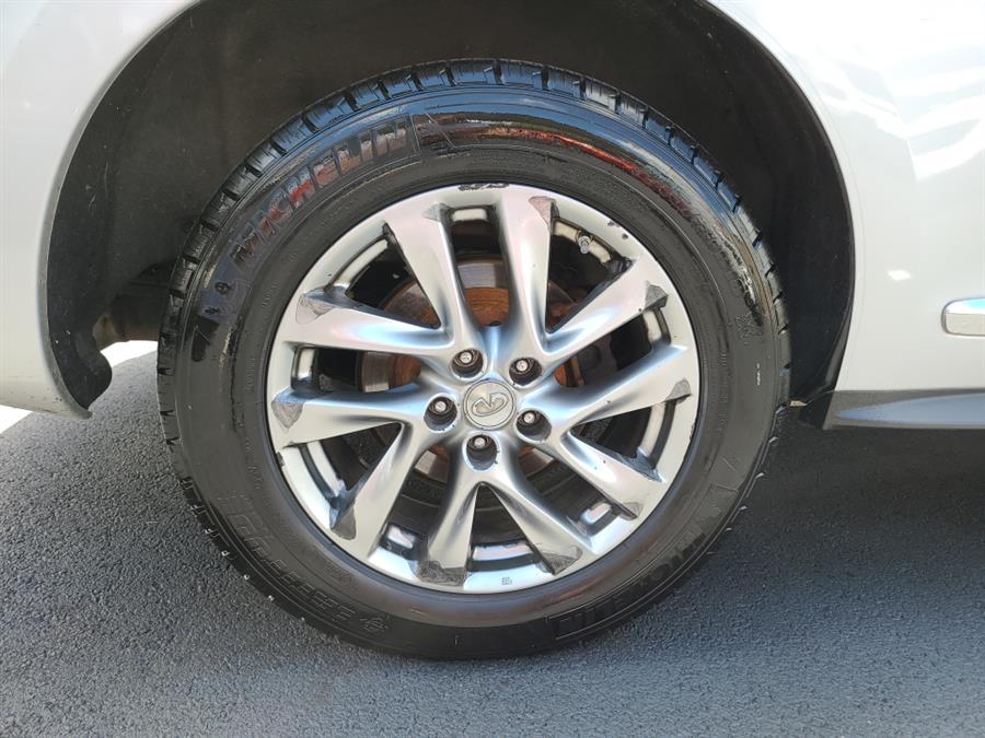 2013 Infiniti JX35 photo