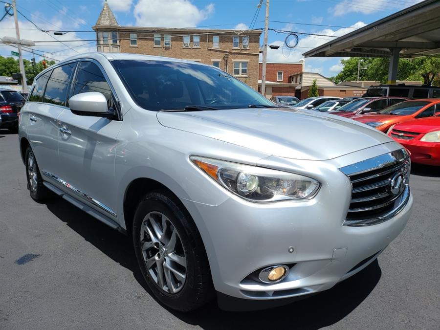 The 2013 Infiniti JX35 photos