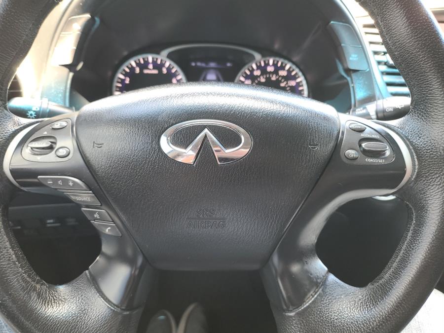 2013 Infiniti JX35 photo
