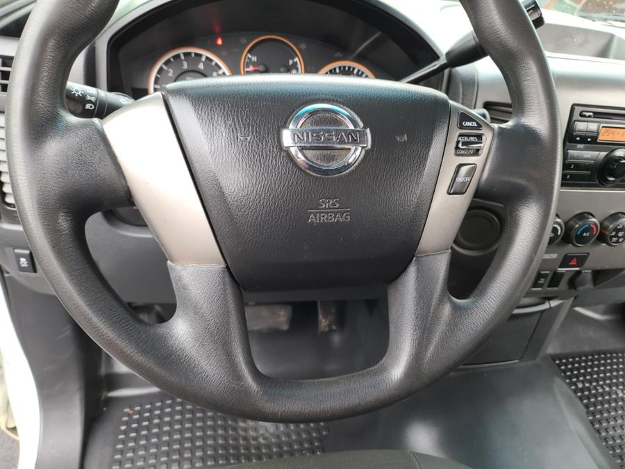 2014 Nissan Titan S photo