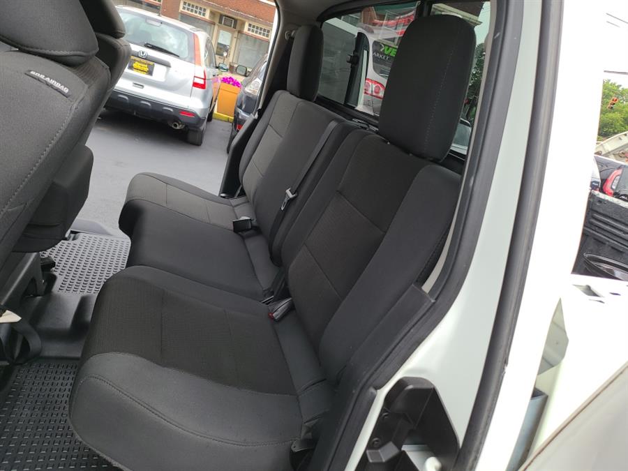 2014 Nissan Titan S photo