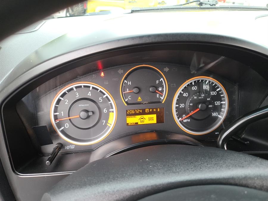 2014 Nissan Titan S photo
