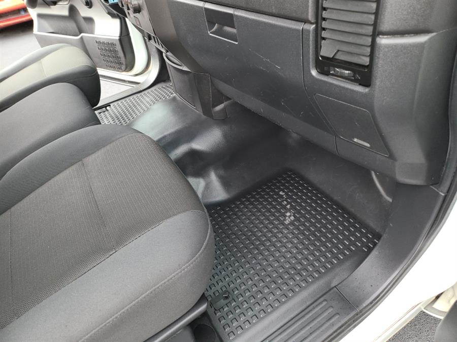 2014 Nissan Titan S photo