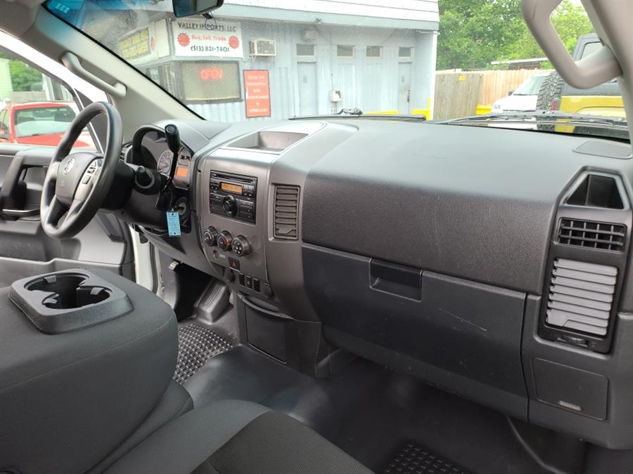 2014 Nissan Titan S photo