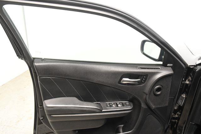 2015 Dodge Charger Road/Track photo