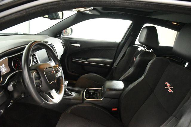 2015 Dodge Charger Road/Track photo