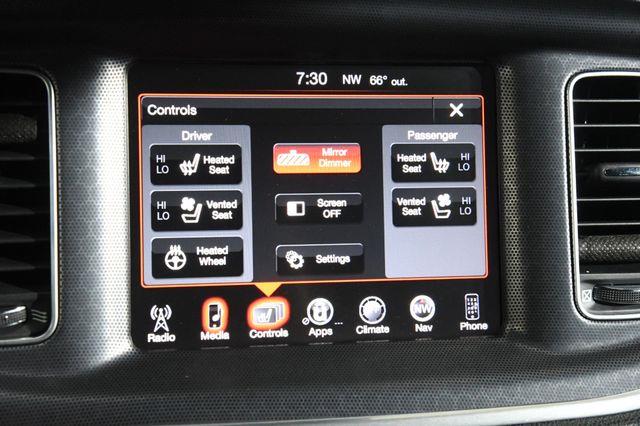 2015 Dodge Charger Road/Track photo