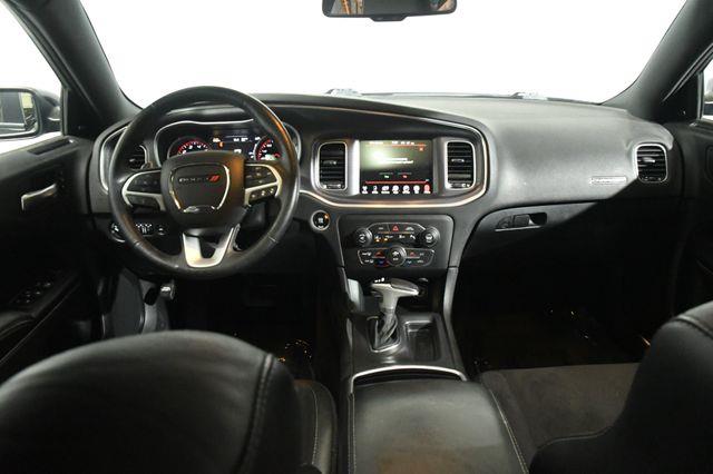 2015 Dodge Charger Road/Track photo