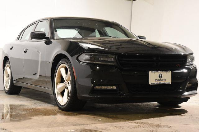 2015 Dodge Charger Road/Track photo