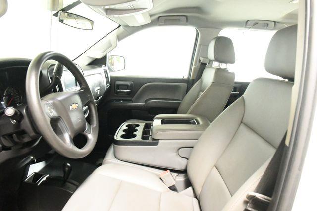 2018 Chevrolet Silverado 2500HD Knapheide Work Box photo