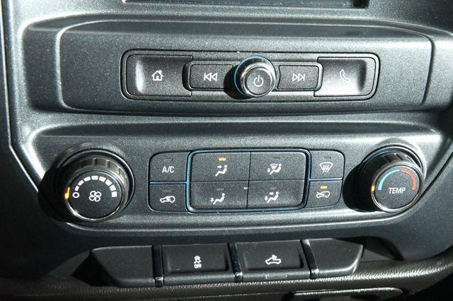 2018 Chevrolet Silverado 2500HD Knapheide Work Box photo