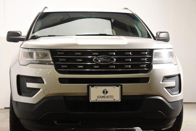 2016 Ford Explorer w/ 3rd Row photo