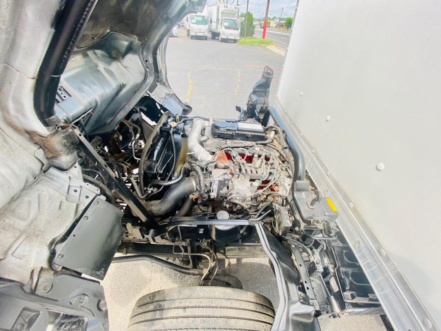 2015 Hino 195 20 FT BOX TRUCK photo