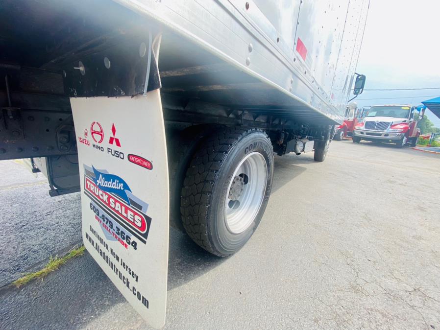2015 Hino 195 20 FT BOX TRUCK photo