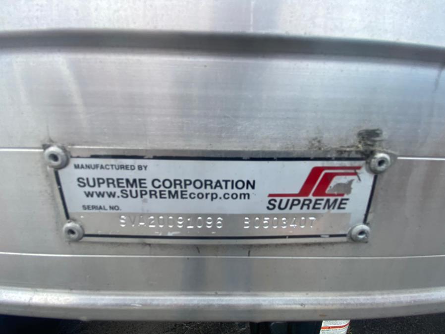 2015 Hino 195 20 FT BOX TRUCK photo
