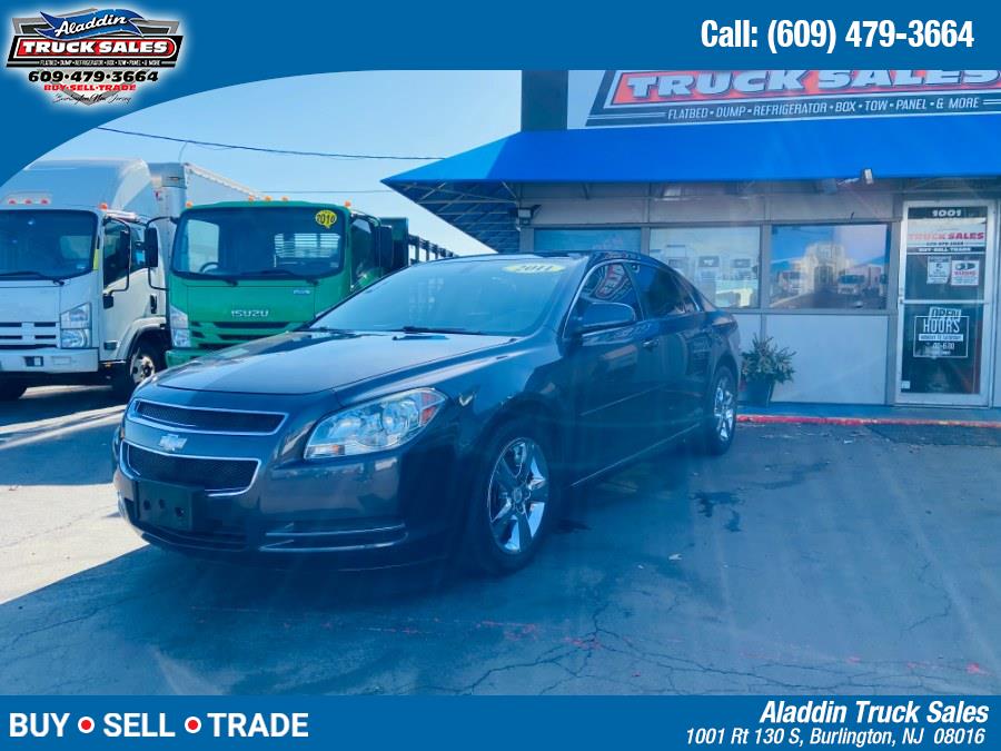 The 2011 Chevrolet Malibu LT photos