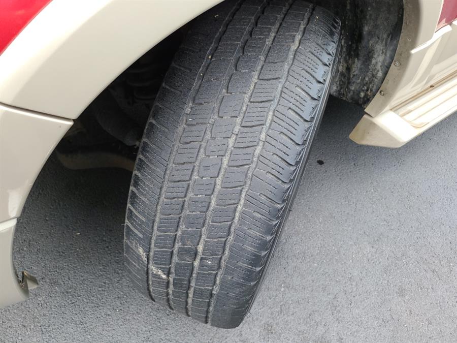 2007 Ford Expedition EL Eddie Bauer photo
