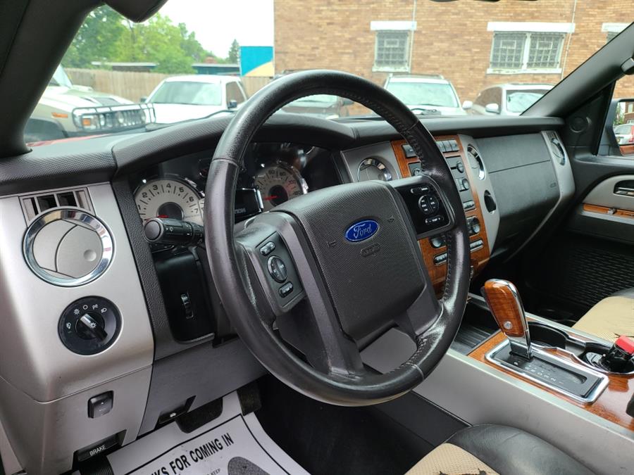 2007 Ford Expedition EL Eddie Bauer photo