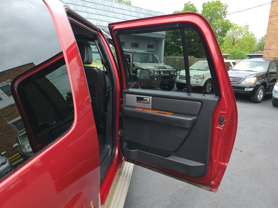 2007 Ford Expedition EL Eddie Bauer photo