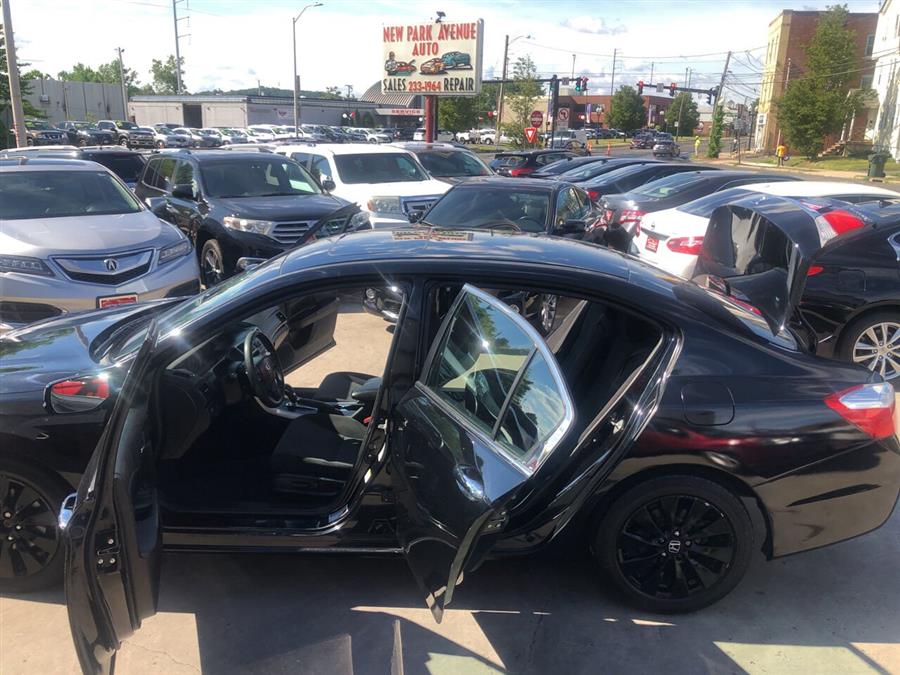 2015 Honda Accord EX 4dr Sedan CVT photo